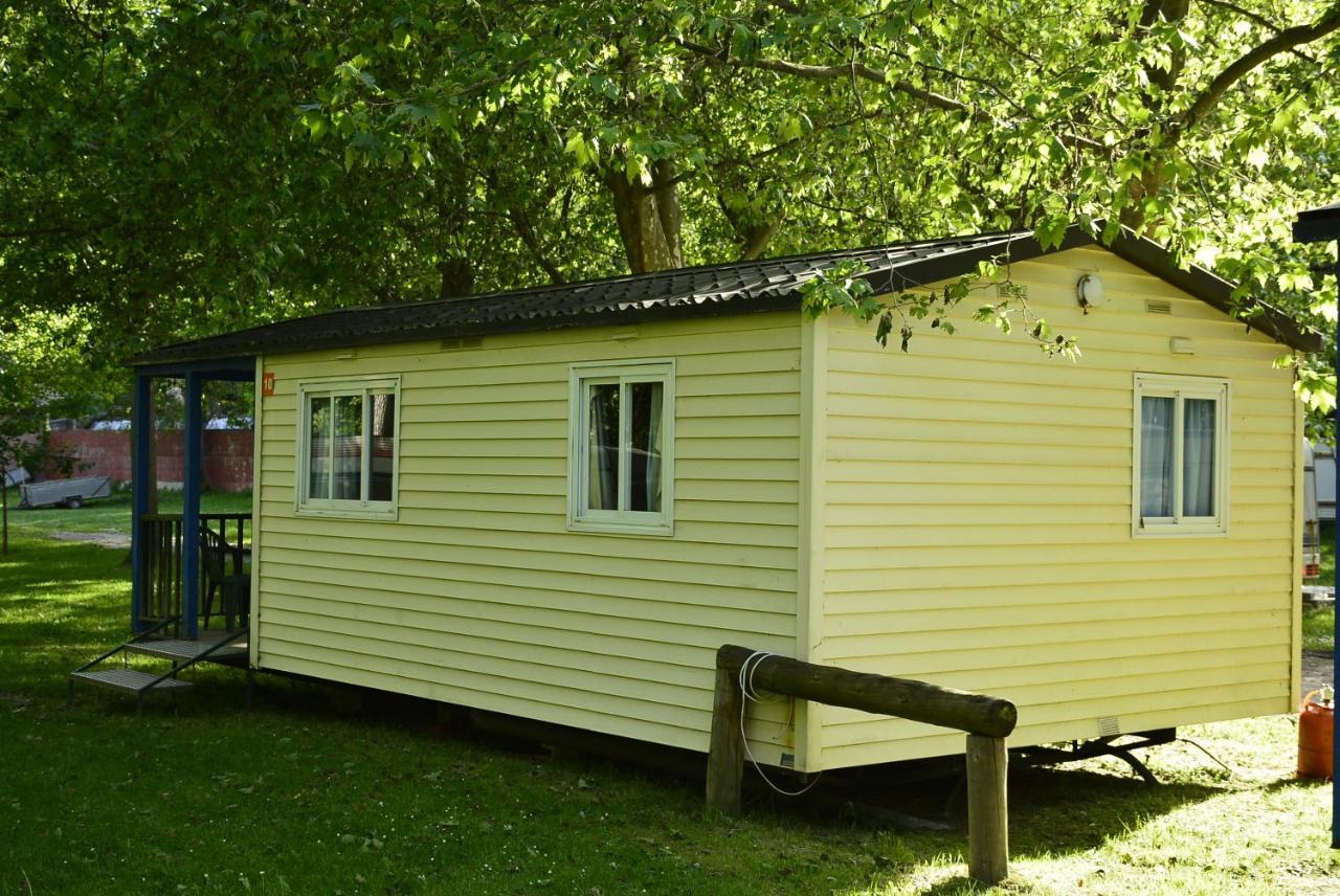 Camping Noguera Pallaresa Sort Exterior photo